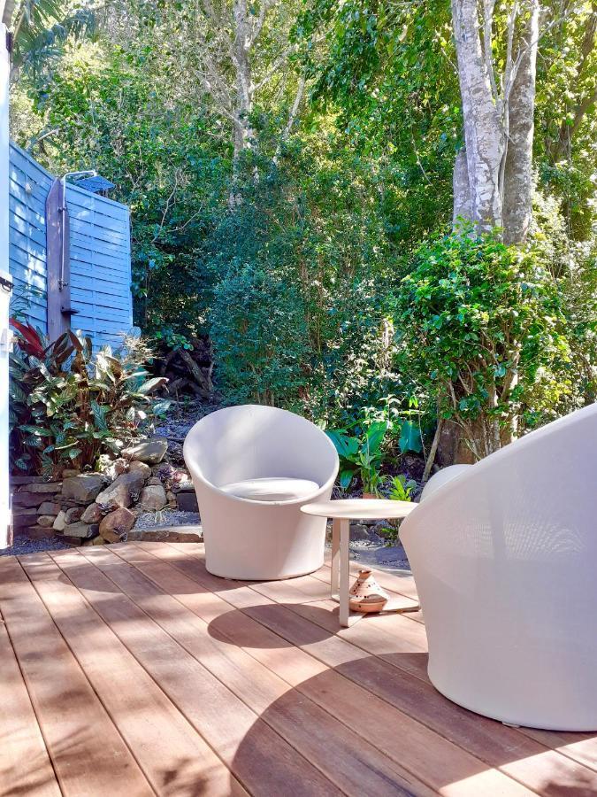 Le Surf Lodge, Chambre Avec Vue Mer Dans Un Ecrin De Verdure Deshaies Exterior photo