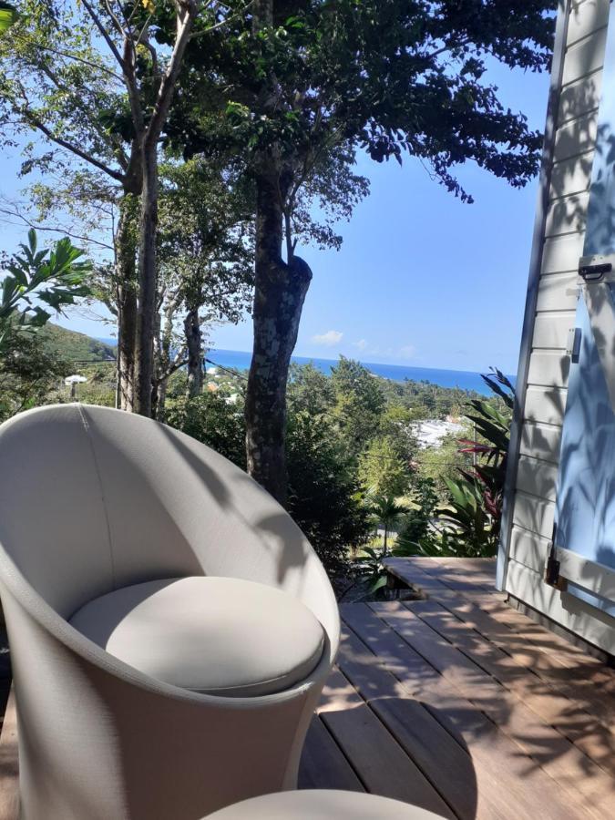 Le Surf Lodge, Chambre Avec Vue Mer Dans Un Ecrin De Verdure Deshaies Exterior photo